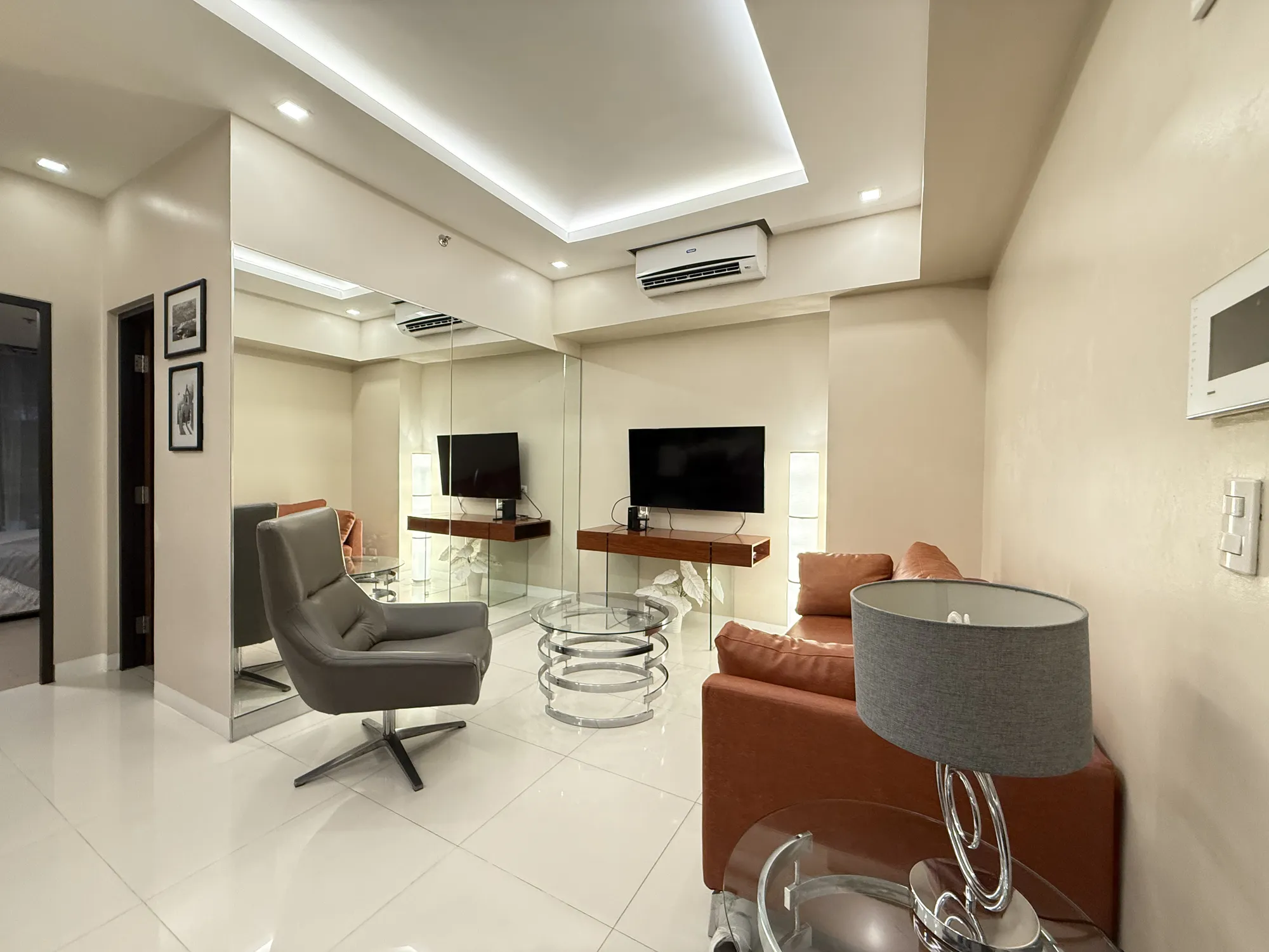 Two-bedroom residence